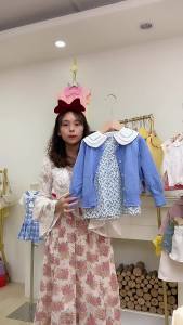 เสื้อผ้าเด็กเกาหลี 2024 ฤดูใบไม้ผลิอภิบาลสองชิ้นเสื้อกันหนาวจับคู่ชุด 1 ถึง 6 ปีเด็กหญิงผ้าฝ้ายดอกไม้ชุดเด็ก