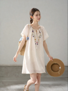 HTMEME | Tencel Embroidered Short Sleeve Lace Dress