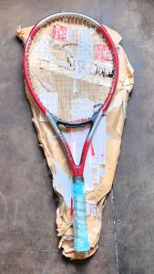 Tennis racquet
