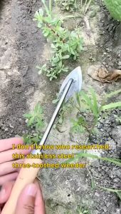Garden Weeders Tools Stainless Steel V-shaped Grass Puller Garden Weeding Hook Grass Rooting Loose Soil Weeding Removal Puller