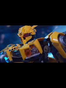 Mô hình lắp ráp người máy biến hình Bumblebee tương thích với các mảnh ghép Lego dành cho bé