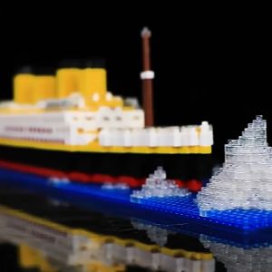 1878Pcs Building Blocks Toys Titanic Ship Model Micro Blocks Puzzle Toys for Childrens Gift