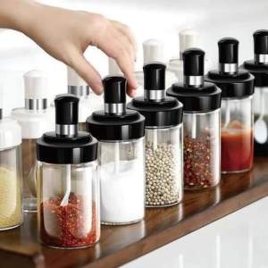 TEMPAT BUMBU DAPUR  SERBAGUNA DILENGKAPI SENDOK BOTOL KACA KEDAP UDARA