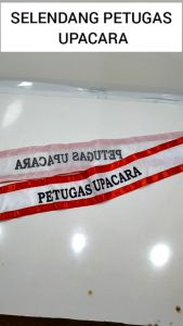 Selendang Petugas Upacara: Panduan Lengkap
