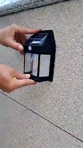 Đèn Treo Tường Bằng Năng Lượng Mặt Trời Chống Thấm Nước Trang Trí Sân Vườn Cảm Biến Chuyển Động-NIEVE