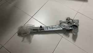 ISUZU D-MAX RT50 2013 POWER WINDOW MOTOR REGULATOR GEAR TINGKAP CERMIN NAIK TURUN BRAKET PINTU NAIK TURUN GEAR DOOR MOTOR