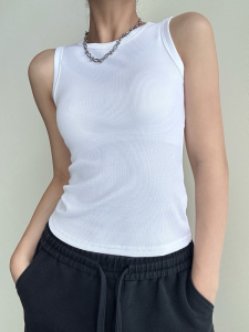 เสื้อกั๊กสั้นทรงเข้ารูปคอตั้งสีขาวสไตล์พื้นฐานสำหรับผู้หญิงในฤดูร้อน เสื้อคลุมแบบมีสายรัด ทรงเข้ารูป ระบายอากาศได้ดี สวมใส่ได้ทั้งในและกลางแจ้ง