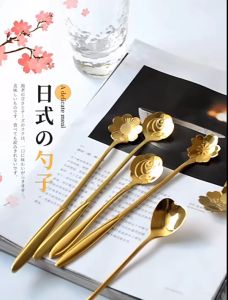 ช้อน ส้อม ช้อนขนม ช้อคนกาแฟ สีทอง คุณภาพดี ช้อน ส้อม ช้อนขนม ช้อคนกาแฟ สีทอง คุณภาพดี