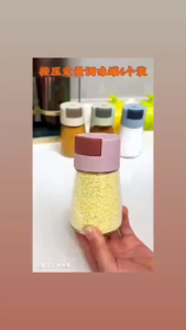 Seasoning Bottle Press Glass Seasoning Type Quantitative Seasoning Jar Kitchen Sealed Seasoning Box