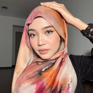 Watercolour Floral Printed Modal Breathable Light Weight Soft Cotton Rayon Viscose Woven Modal Muslim Women Shawl Hijab Scarf