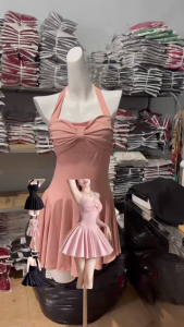 Đầm Body Cổ Yếm Ôm Cup Nơ V1 Chân Váy Xoè Xinh Xắn.Chất Thun Tăm Lạnh Kèm Quần C165