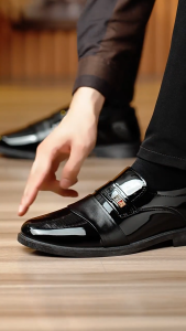 2025 Mens Leather Shoes Black Shoes Business Formal Wear Shoes Casual Soft Leather Shoes School Shoes for Men Size 39-44