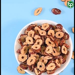 Táo đỏ thái lát sấy khô 200g (thơm sạch) - Tấn Phát