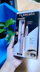 Bút tỉa lông mày lông mũi cao cấpmáy dùng sạc điện điện nhỏ gọi tiện