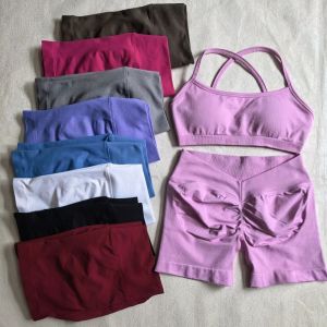 Womens 2-Piece Yoga Suit Seamless Fitness Suit Gym Clothes Sports Bra Impact Shorts Set Workout Set Gym Outfit