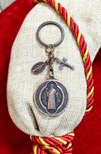 St. Benedict With Jesus at the Back Miraculous Medal Back to back Crucifix and Miraculous Medal Bronze for Protection Against Evil for Keys