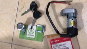 Bộ ổ khóa điện xe FUTURE 2 loại 1