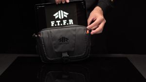 FOURTYFOUR FORZA - Tas Selempang Pria Waterproof Anti Air Premium - Tas Slingbag Pria Waterproof