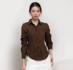 Luna Stripe Kemeja Fitted Lengan Panjang Bahan Semiwoll Terbaru Atasan Wanita Kemeja Luna Stripe Salur Ukuran MLXLXXL Jumbo Terlaris