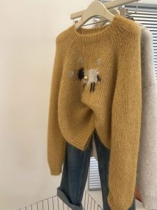 Áo Len Dệt Kim Cổ Tròn Mềm Mại Thoải Mái Phong Cách Hoạt Hình Cho Nữ Mùa Thu Đông Dáng Rộng Đa Năng Áo Len Cardigan Chất Lượng Cao Cấp