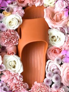 Women Slippers Home Shoes Soft Slippers for Women Men Sandals Waterproof  Non-Slip Thick-soled Slippers Bathroom Slippers Massage Slippers