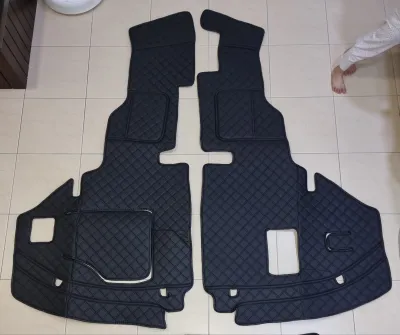 Tikar belakang Kia Carnival KA4 (tepi dan tengah). Kia Carnival KA4 trunk mat (sides and middle)