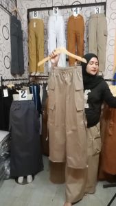 Celana Panjang Nyaman & Tahan Lama: Kulot Cargo Highwaist Jumbo & Celana Panjang Kulot Cargo Twill