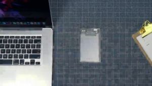 2.5 Inch External Hard Drive Enclosure USB 3.0 Tool-Free Clear Hard Disk Case for 2.5 inch 7mm 9.5mm SATA HDD SSD