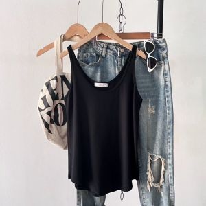 เสื้อกล้ามคอกว้าง​ผ้าเรย่อนเนื้อนุ่มเด้ง