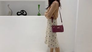 WOMEN SLING BAG TRAVEL BAG SANDANG SILANG SLING WANITA COMEL