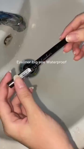 Eyeliner Pen Waterproof Long Lasting Liquid Tahan Lama Mata
