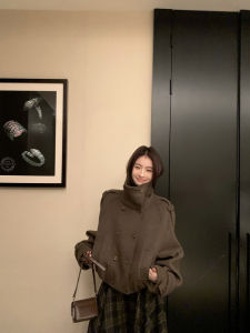 Vintage Standing Collar Double Breasted Loose Silhouette Short Wool Coat