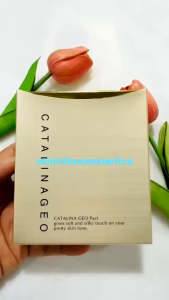 Phấn phủ Geo Lamy vàng siêu mịn Catalina Golden Pact – Hàn Quốc