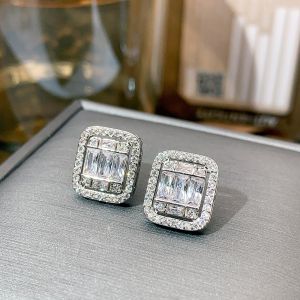 MESU.ACC | Elegant Simple Earrings