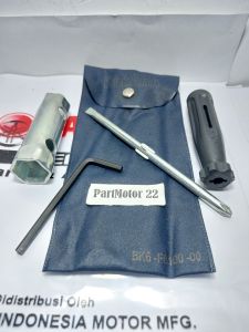 Tool kit Yamaha YZF R15 V3 VVA R155 ori original Yamaha BK6-F8100-00