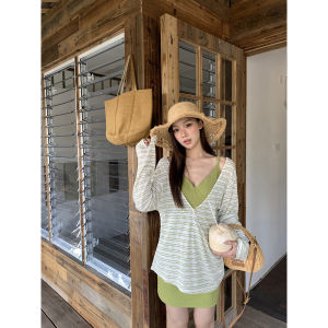 Long Sleeve Sun Protection T-Shirt Women V-Neck Striped Loose Fit