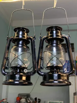 Đèn bão dùng dầu 24cm màu ngẫu nhiên để trang trí nội thất và sưu tầm decor quán cafe đi cắm trại đèn đi dã ngoại đèn trang trí chất liệu sắt