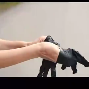 Găng Tay Đen không bột Cao Su Không BộtSiêu Dai Khó RáchCó Nhám Đầu Ngón TayDày Dặn Hàng L1