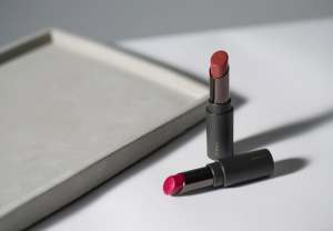 【Direct from Japan】OSAJI Nuance Lip Balm 6 colors