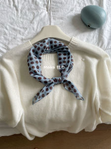 ผ้าพันคอผ้าฝ้ายลายจุดสีน้ำเงินสไตล์วินเทจพร้อมแสงอ่อน ผ้าพันคอผ้าไหมขนาดเล็กสำหรับฤดูใบไม้ร่วงและฤดูหนาว ผ้าพันคอผ้าฝ้ายสำหรับป้องกันคอ