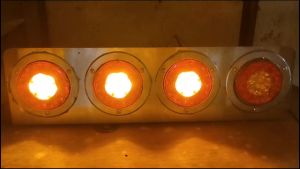 LAMPU STOP 4 LAMPU STOP CHROME 12V 24V TRUK VARIASI UNIVERSAL PANJANG