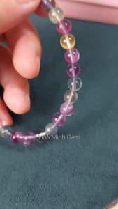 Vòng tay đá Fluorite tự nhiên size hạt 6.8 li phong cách thanh lịch thời trang không kén mệnh | Hoa Minh Gem