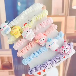 Gratis Semua - Ikat Rambut Scrunchie Sanrio / Aksesoris Rambut Wanita Karakter Lucu / Ikat Rambut Karet Fashion Wanita Scrunchie