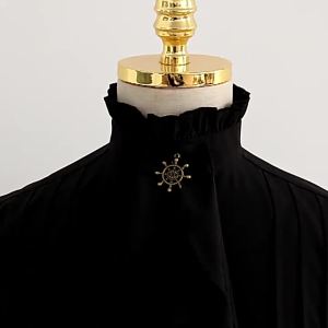 Gothic Long Sleeve Men's Fashion: Renaissance & Medieval Style