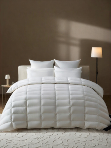 KANGERXIN | Hotel Quality White Goose Down Quilt for Spring and All Seasons