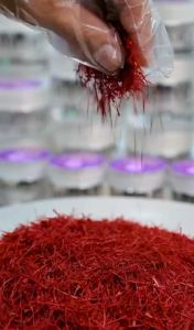 SAFFRON  FROM IRAN - (Original Saffrani) ORGANIK