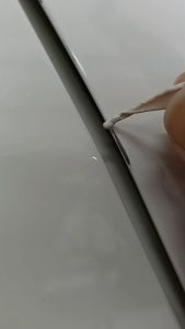 R40 Cat Oles Penghilang Baret Lecet Mobil Daihatsu Ayla Sigra Rocky Merah Red Solid