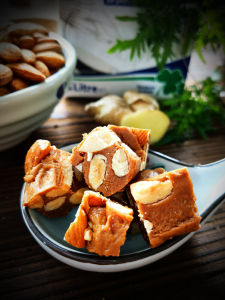 Handmade Ginger Milk Cake: A Hint of Spicy Ginger, a Whiff of Caramel Fragrance - Sugar Crisp from Suzhi Snacks & Sweets