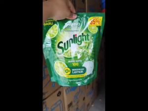 SUNLIGHT Sabun Pencuci Piring Refill 910 ML