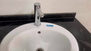 Infrared Full-Auto Induction Faucet Copper Induction Faucet Single Cold Inligent Induction Hand Washing Machine Household